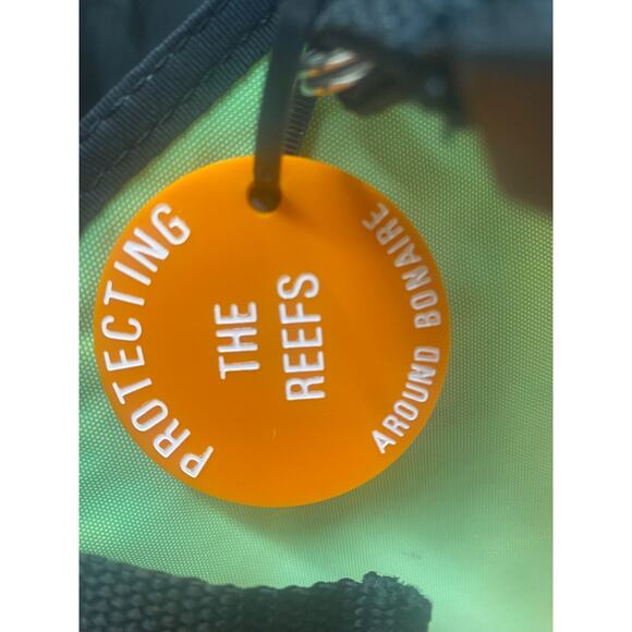 Sherwood Scuba Silhouette Vest Size Medium M - Picture 12 of 16